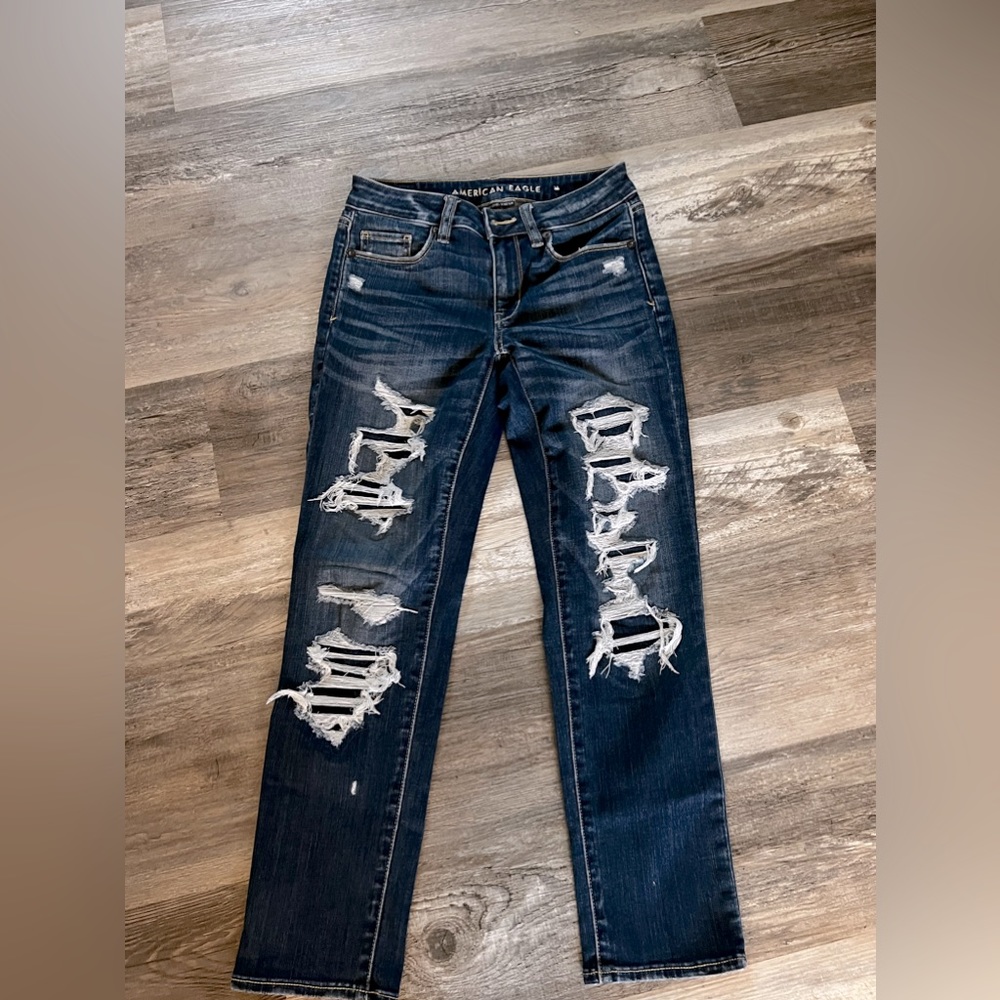 American Eagle Skinny Destroyed-LookJeans Size 4S
